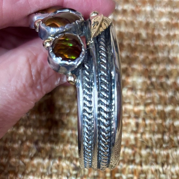 Unique Sterling Silver Cuff Bracelet w/ gold leaf appliqué iridescent gemstones - Picture 7 of 13